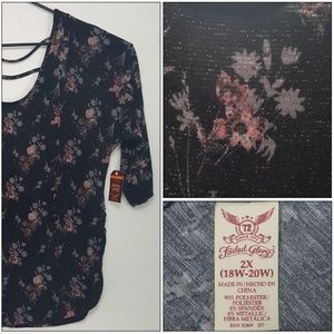 FG Women's Side Cinch Back Bar Detail Knit Top NWT